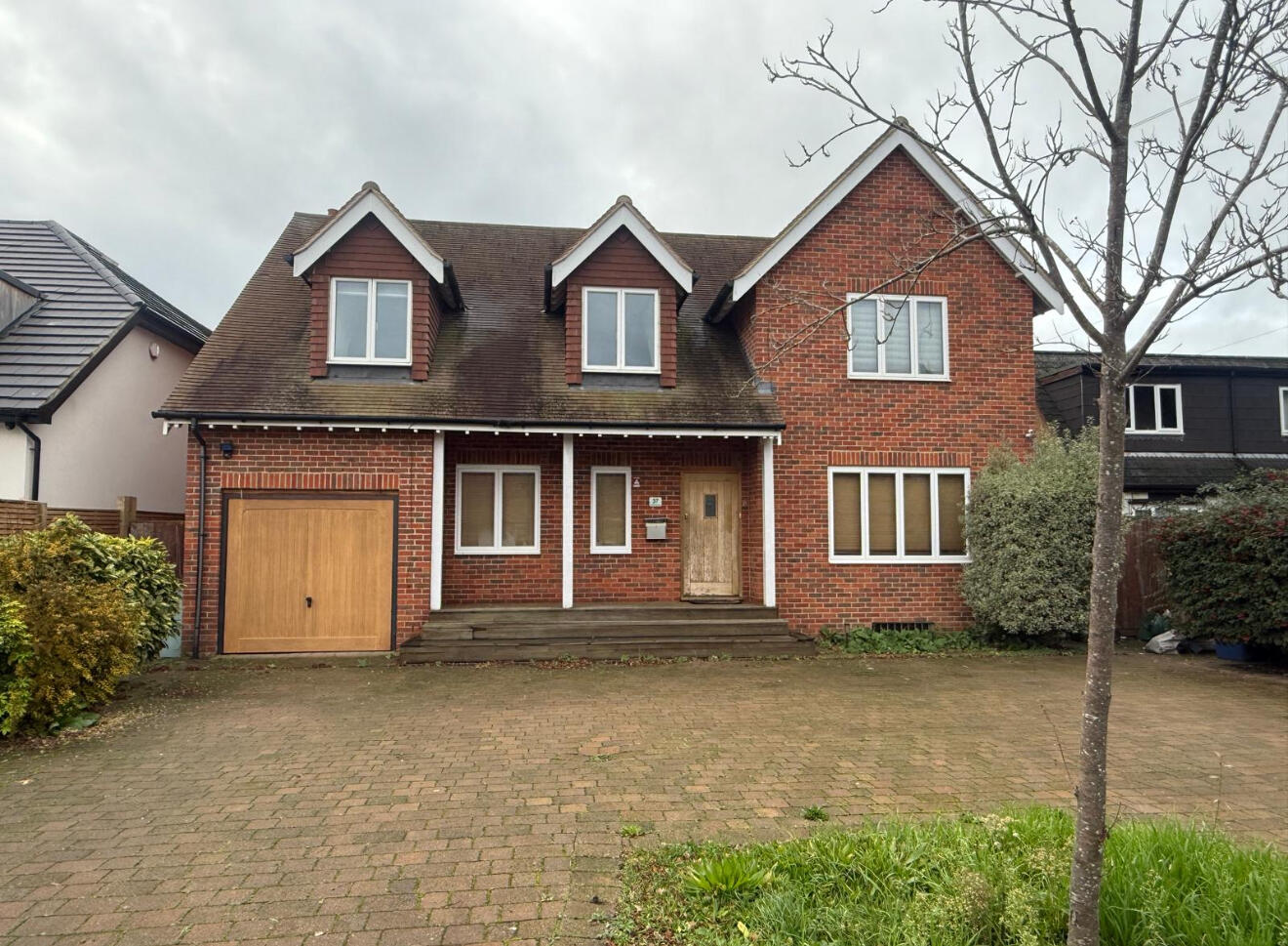 4 bed property in Fairfield Approach, Staines-Upon-Thames
